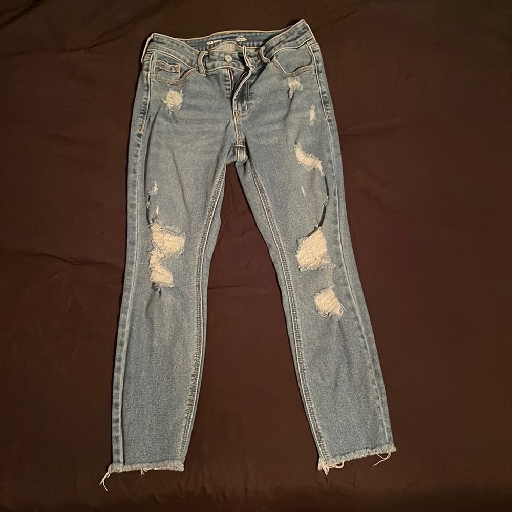 Distressed denim jeans rockstar super skinny mid-rise 4 short for cropped look